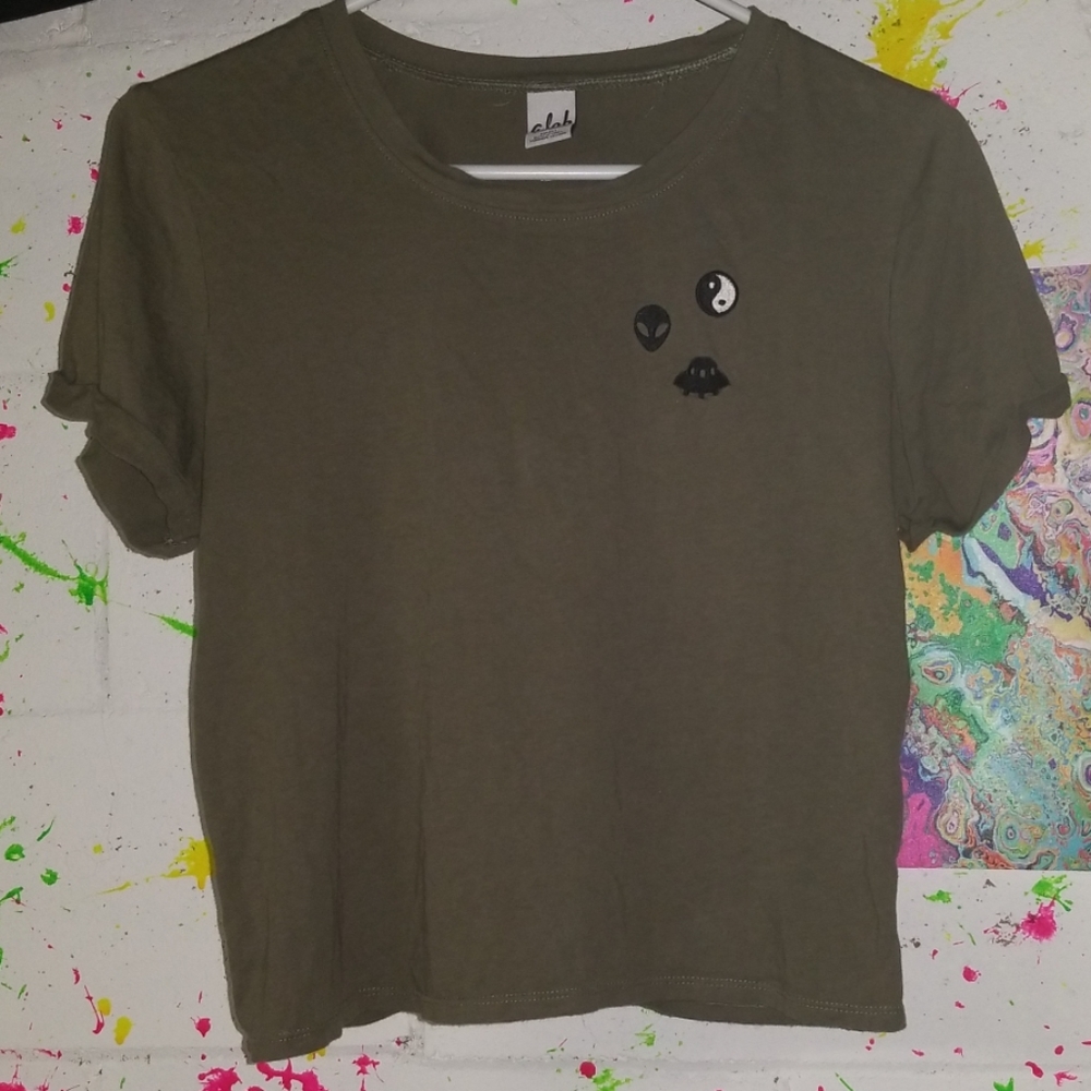 Alien UFO Yin Yang Embroidered Army Green T Shirt